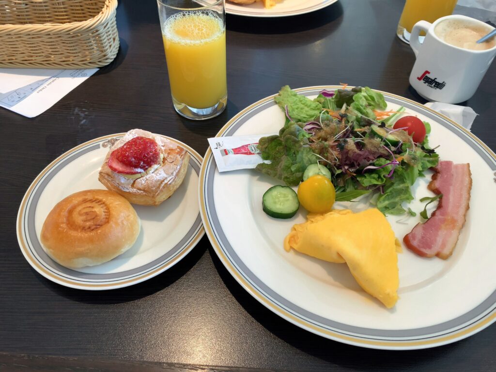 クラブラウンジの朝食